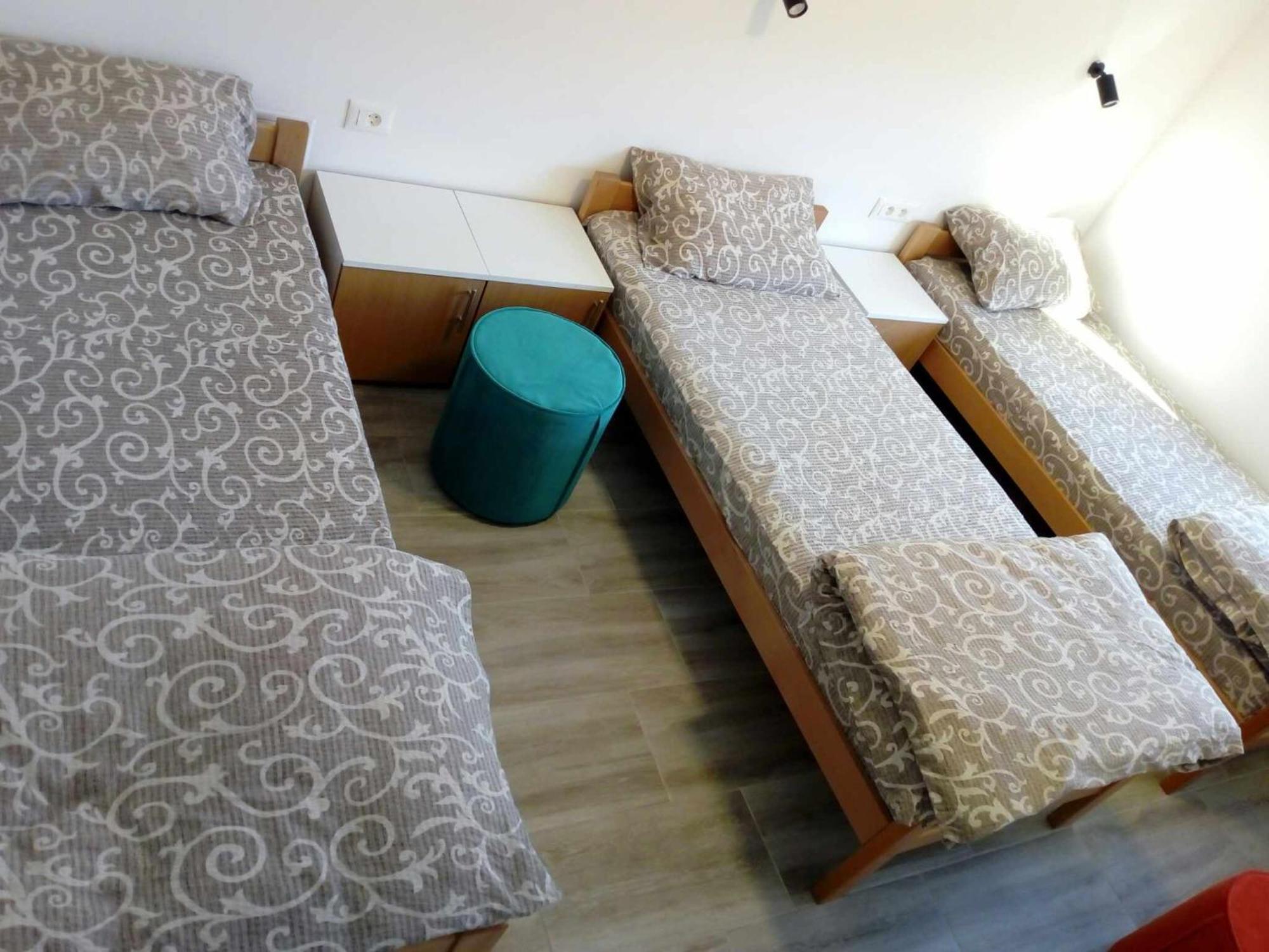 Std Cvetkovic Bed & Breakfast Crni Vrh Ngoại thất bức ảnh
