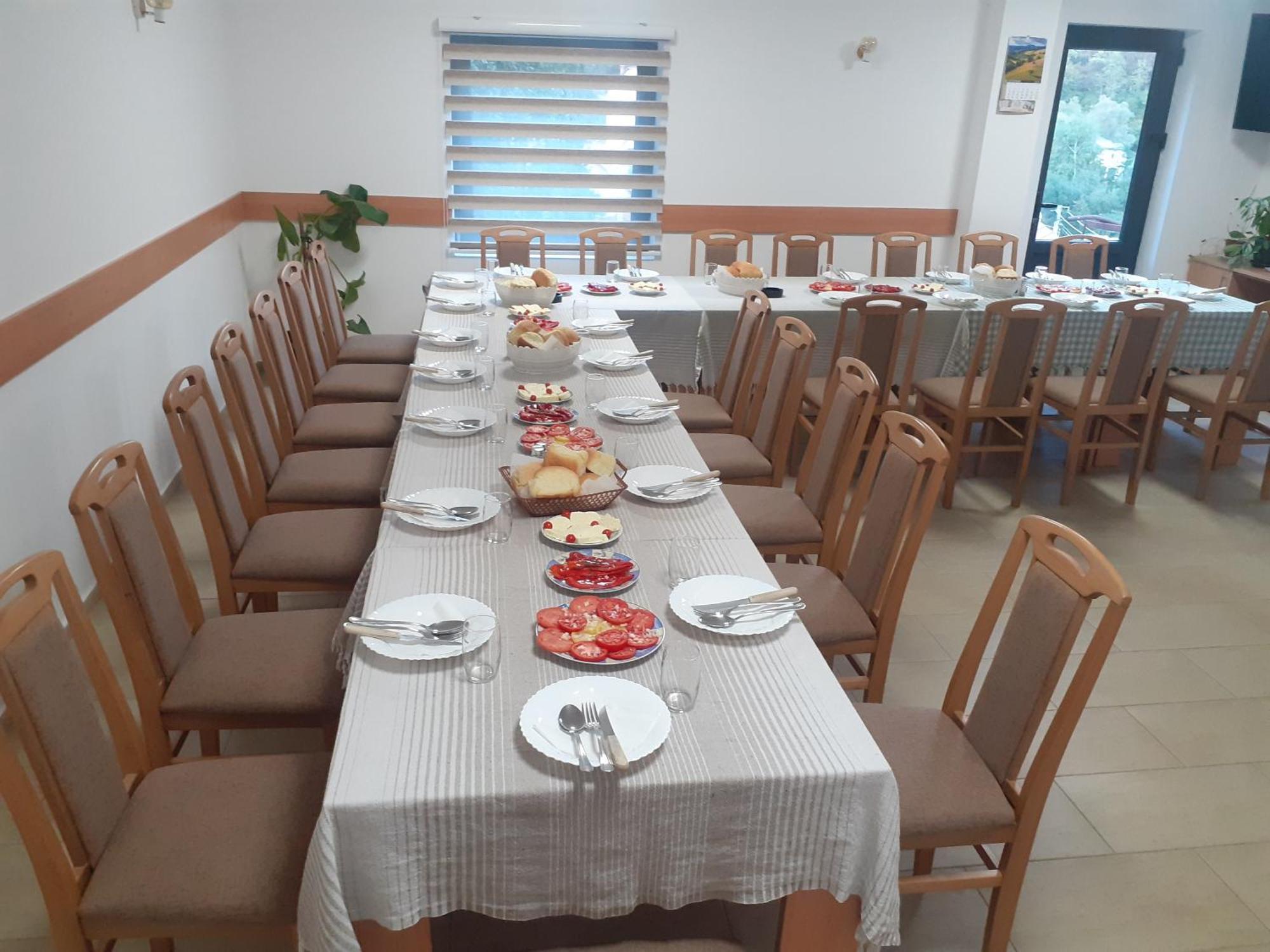 Std Cvetkovic Bed & Breakfast Crni Vrh Ngoại thất bức ảnh